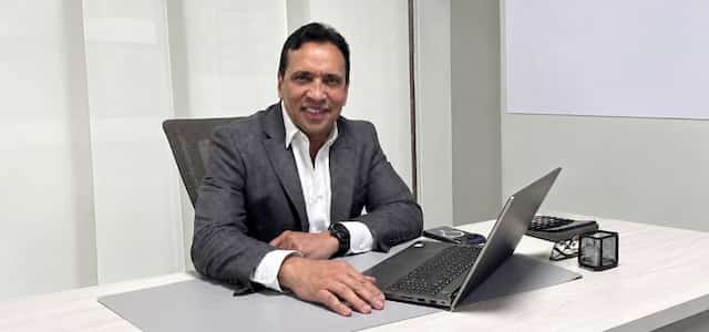 ABSIDE celebra 15 años de liderazgo posicionándose en la cima de la Inteligencia Artificial Empresarial y la tecnología Cloud