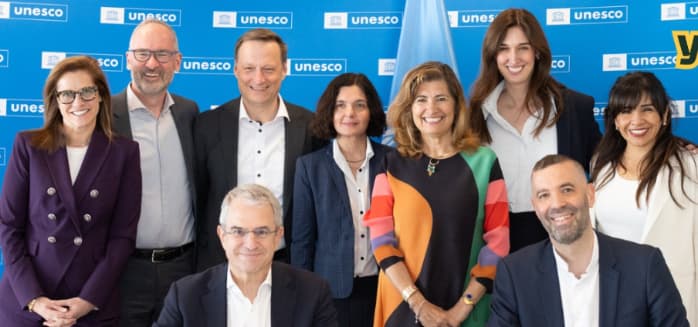 Nestlé y UNESCO impulsarán 100 proyectos de impacto social, liderados por jóvenes