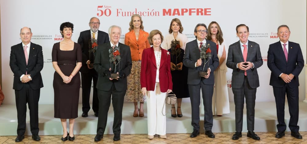 Su Majestad la Reina Doña Sofía preside la entrega de los Premios Sociales de Fundación MAPFRE