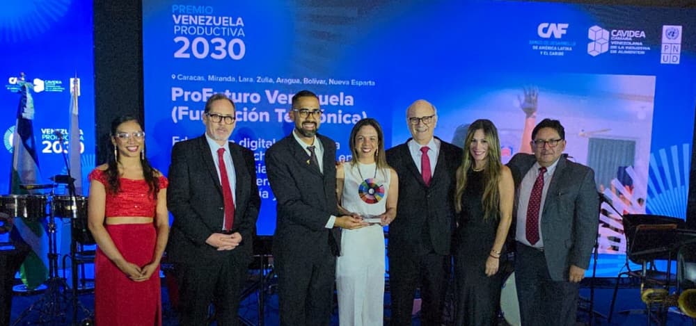 Fundación Telefónica Movistar recibe premio “Venezuela Productiva 2030"