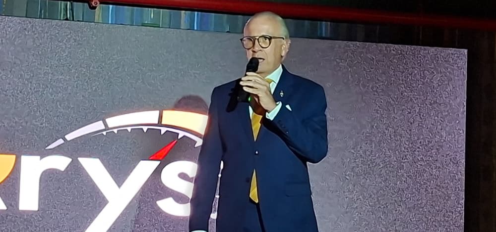 Arys presenta la única App de asistencia vial 360º